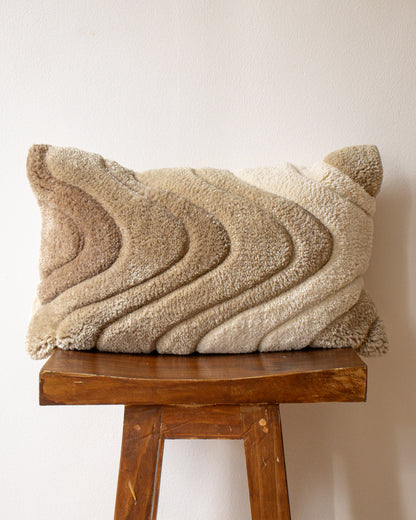WAVES Hand-Tufted Cushion Cover