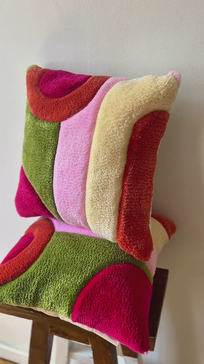ARLO Hand-Tufted Cushion Cover in Bloom